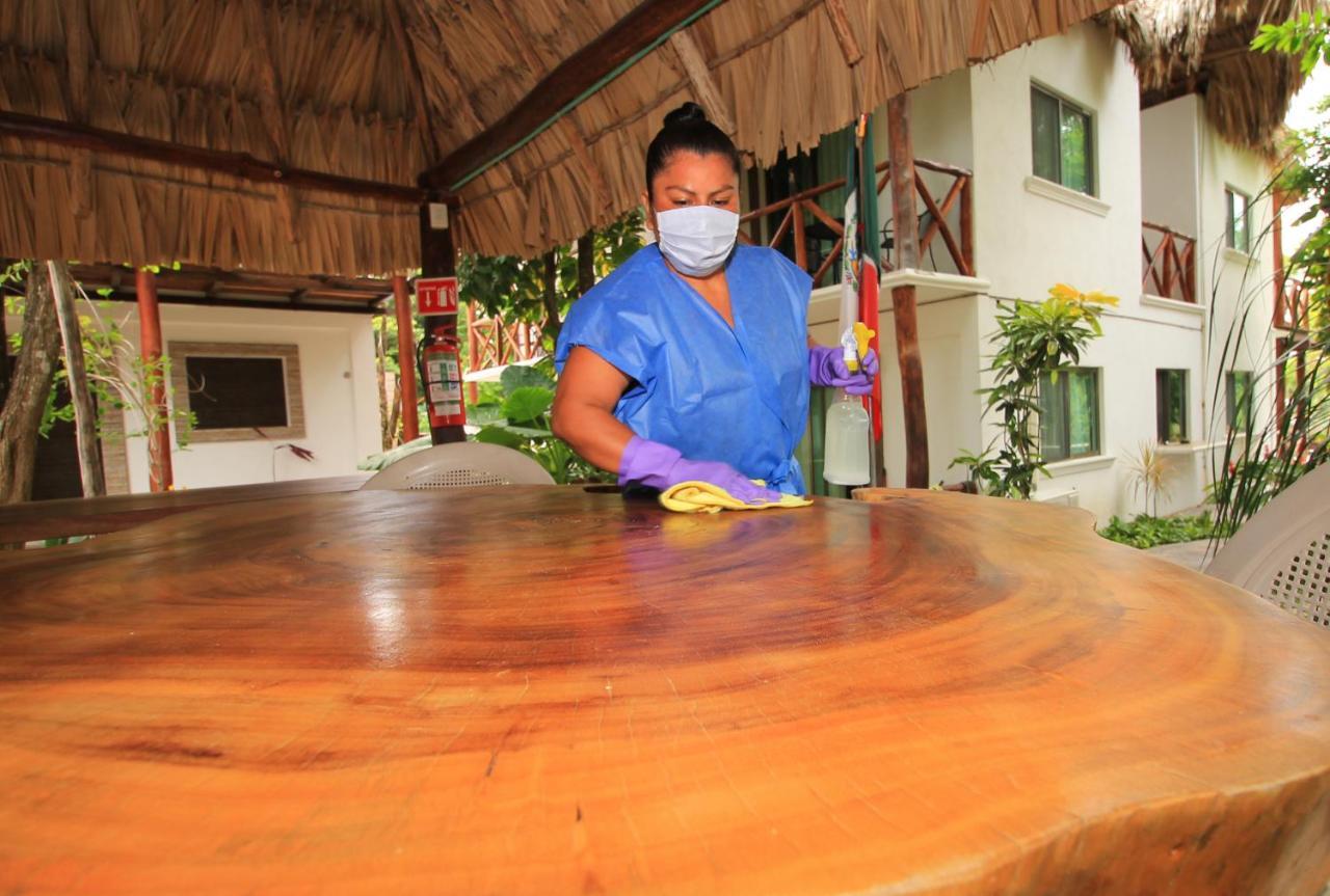 Hotel Pancho Villas Bacalar - Free Bikes And Paddles ภายนอก รูปภาพ