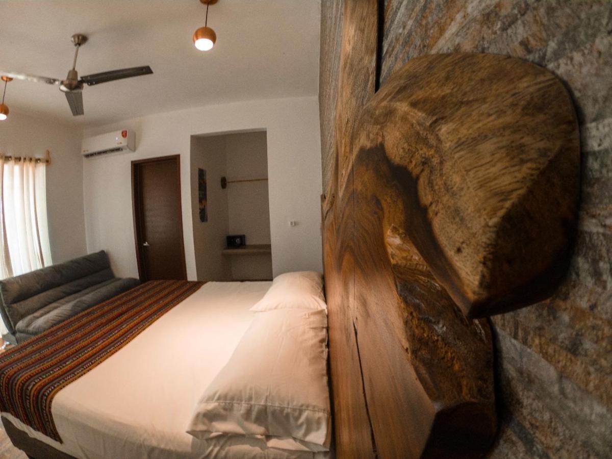 Hotel Pancho Villas Bacalar - Free Bikes And Paddles ภายนอก รูปภาพ