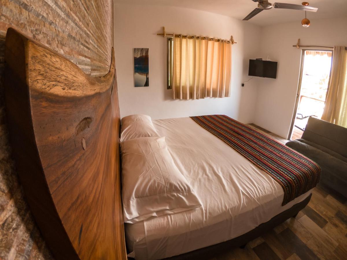 Hotel Pancho Villas Bacalar - Free Bikes And Paddles ภายนอก รูปภาพ