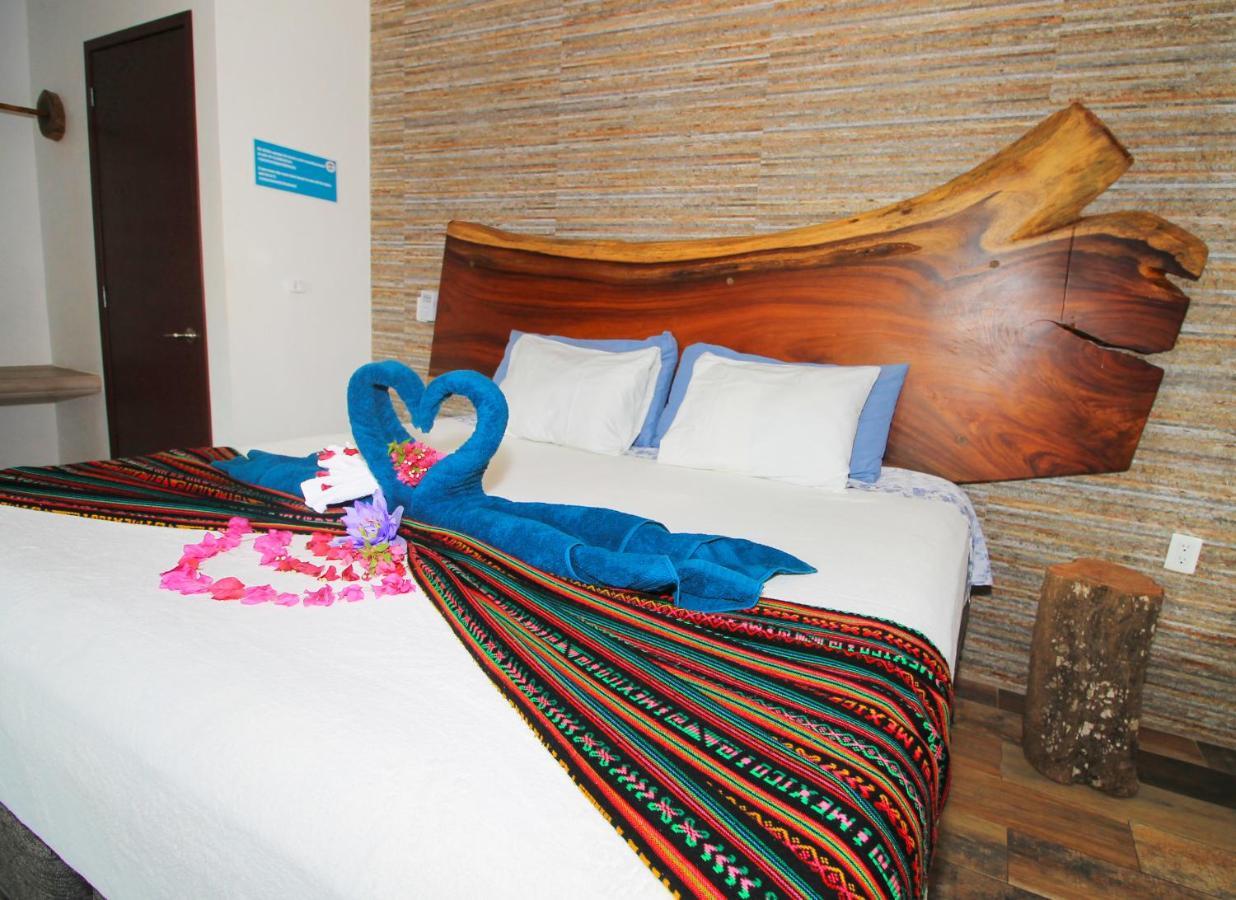 Hotel Pancho Villas Bacalar - Free Bikes And Paddles ภายนอก รูปภาพ