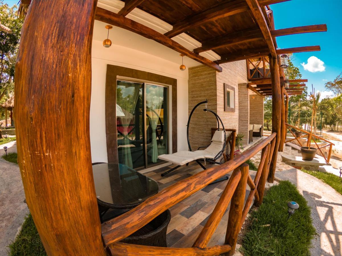 Hotel Pancho Villas Bacalar - Free Bikes And Paddles ภายนอก รูปภาพ