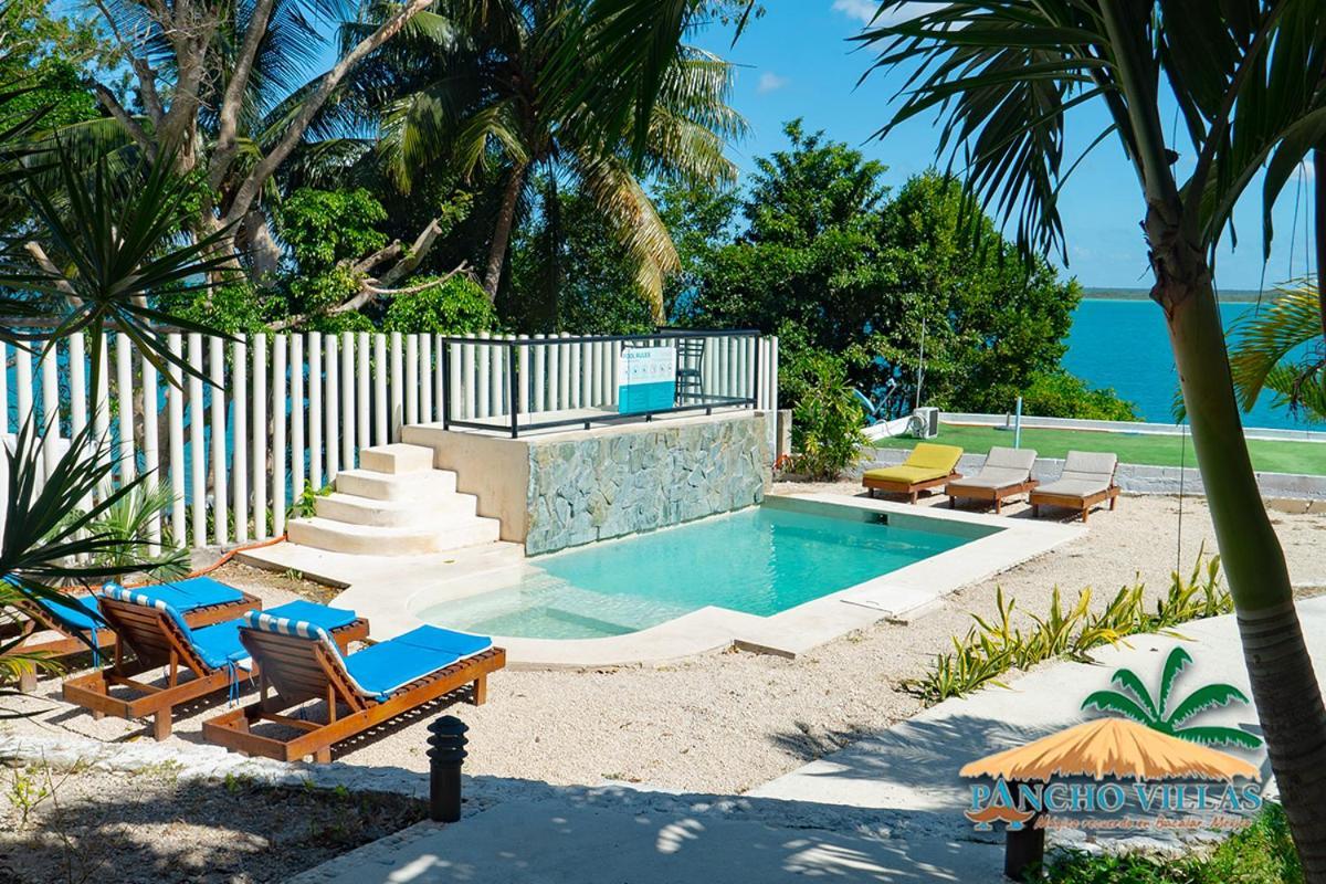 Hotel Pancho Villas Bacalar - Free Bikes And Paddles ภายนอก รูปภาพ