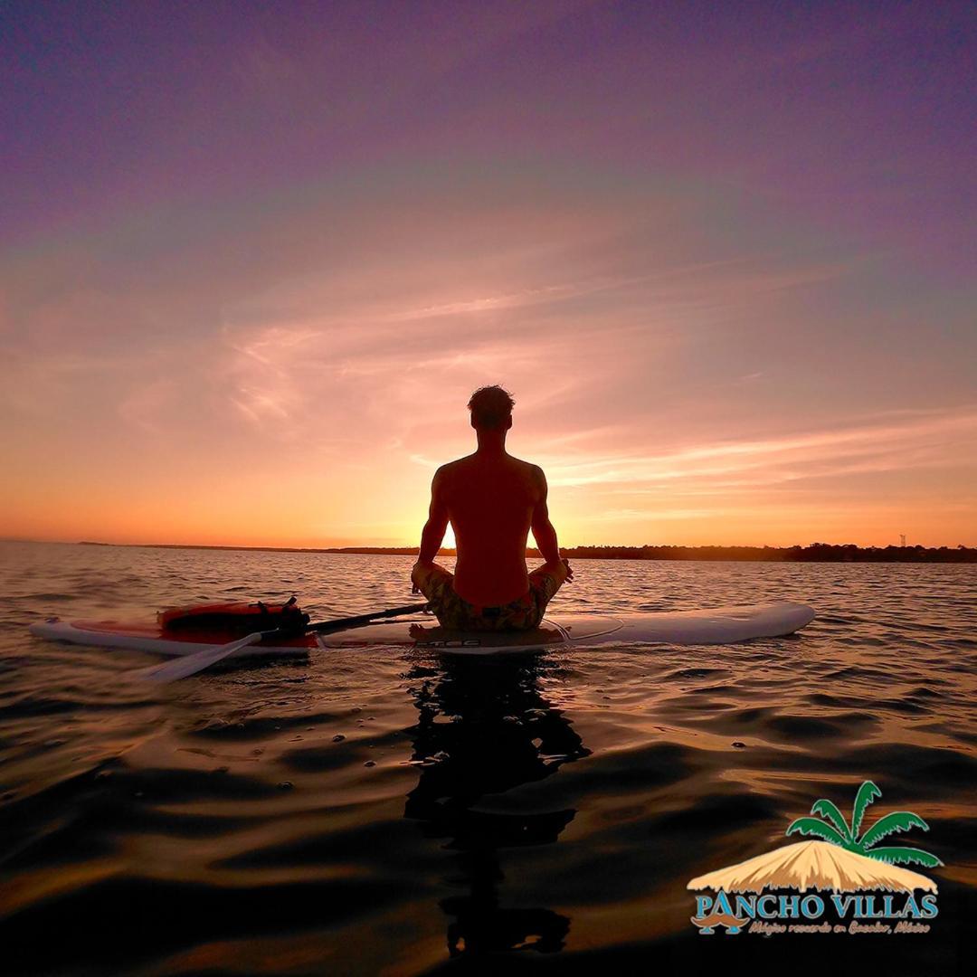 Hotel Pancho Villas Bacalar - Free Bikes And Paddles ภายนอก รูปภาพ