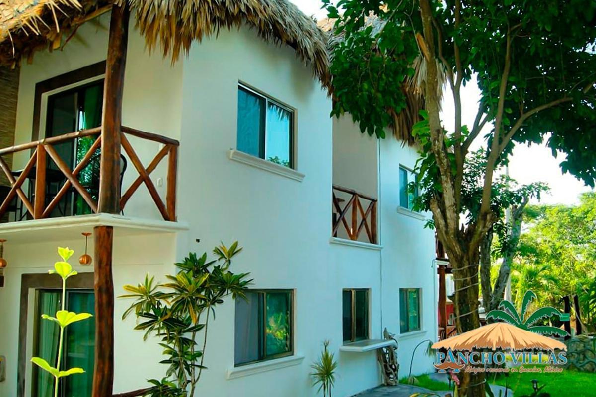 Hotel Pancho Villas Bacalar - Free Bikes And Paddles ภายนอก รูปภาพ
