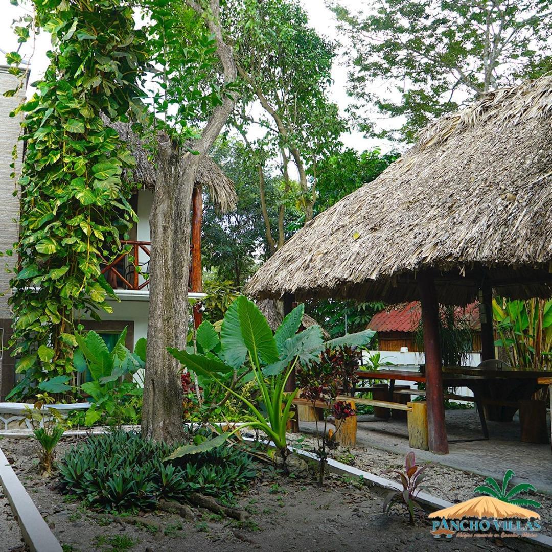 Hotel Pancho Villas Bacalar - Free Bikes And Paddles ภายนอก รูปภาพ